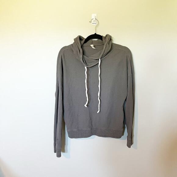 Pact Tops - Pact Organic Cotton. Gray Hoodie with White Drawstrings.